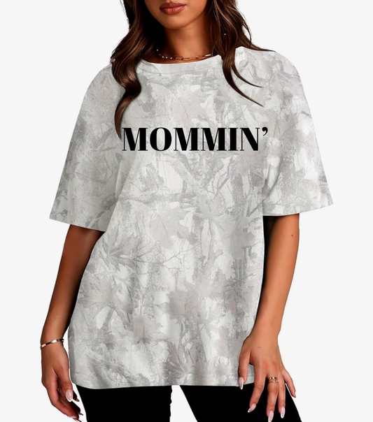 Black MOMMIN’ Oversized Camo Tee